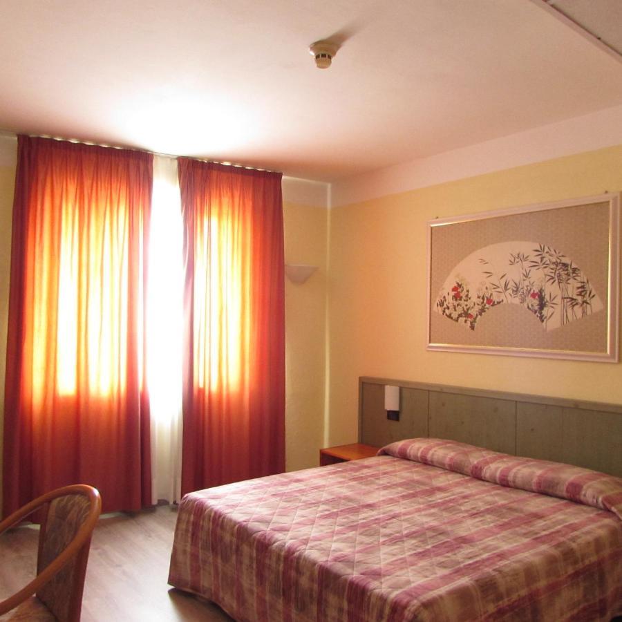 Hotel Alpi Del Mare Mondovì Eksteriør billede