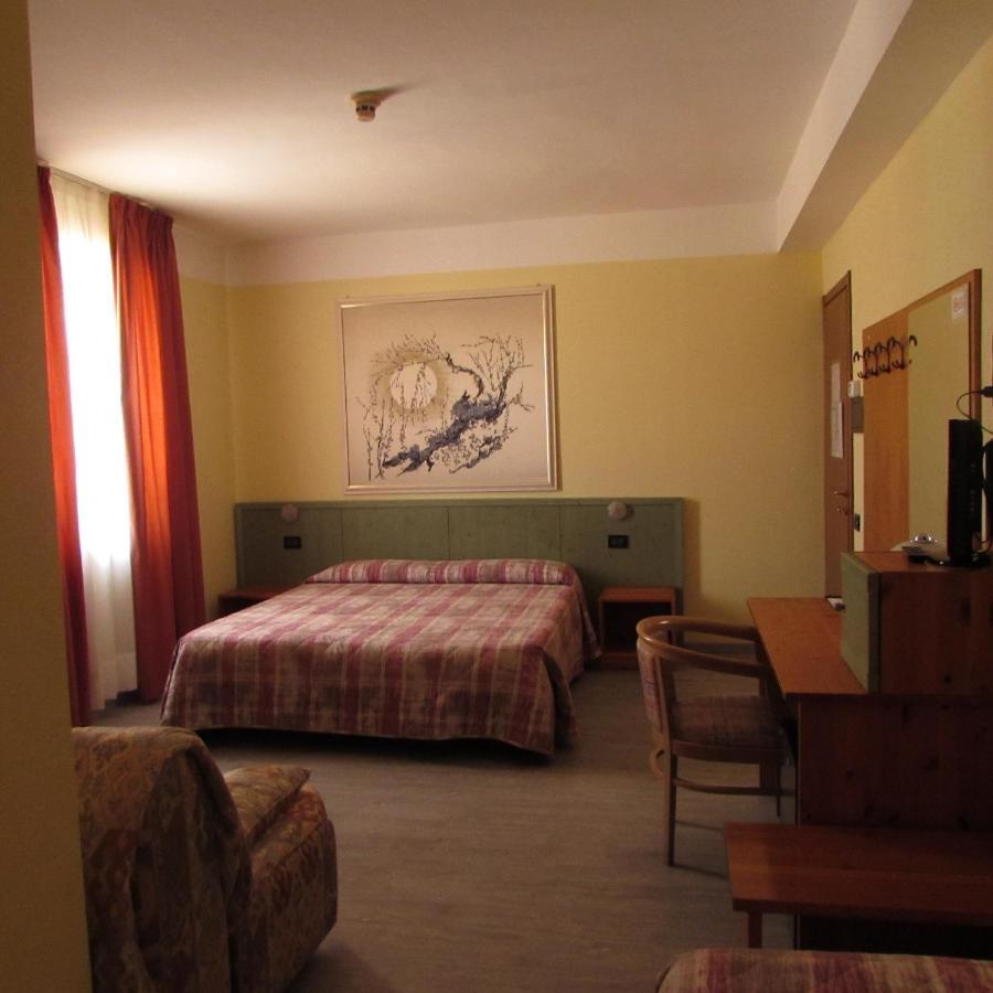 Hotel Alpi Del Mare Mondovì Eksteriør billede