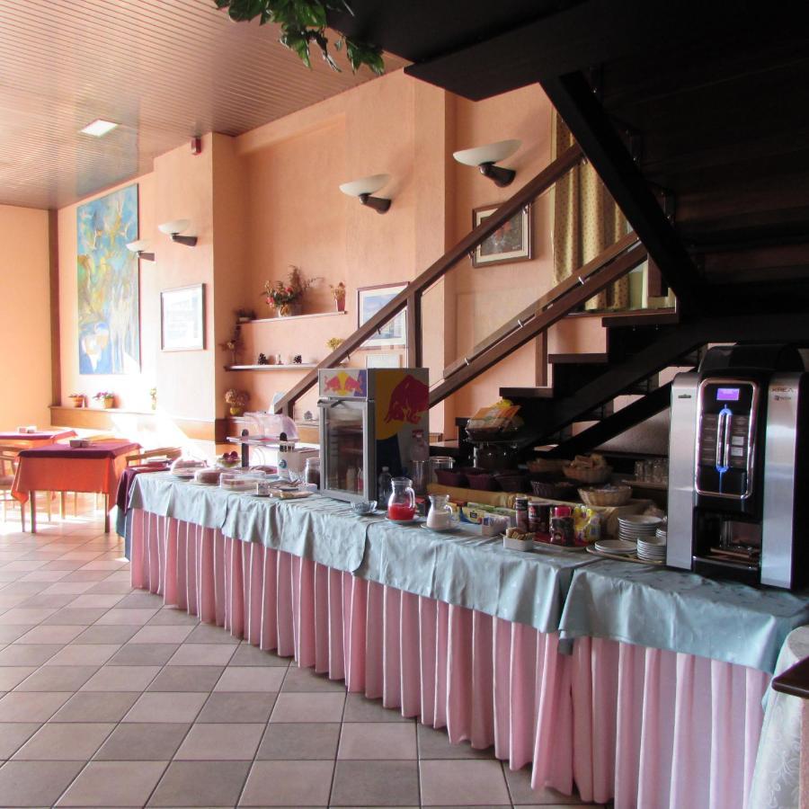 Hotel Alpi Del Mare Mondovì Eksteriør billede